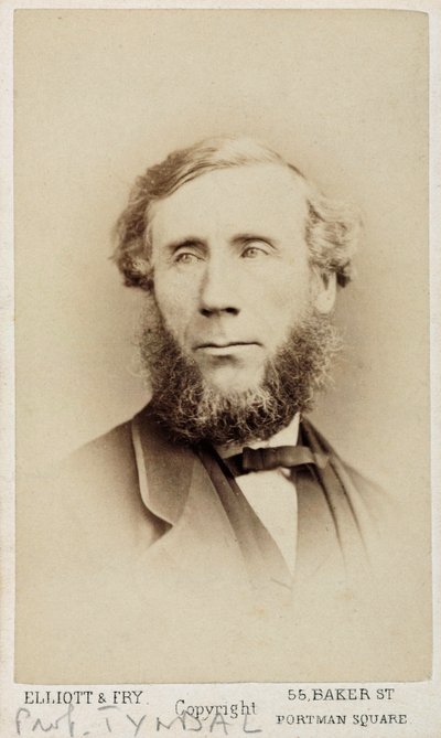 John Tyndall, irlantilainen fyysikko, c 1875 tekijältä Unbekannt