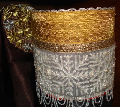 Kokoshnik, alku 19. hinta. tekijältä Unbekannt