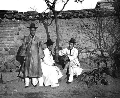 Korean miehet, 1900 tekijältä Unbekannt
