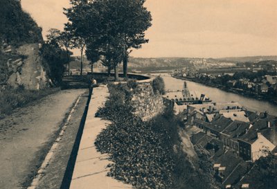 Maas nähtynä linnoituksesta, c1900 tekijältä Unbekannt
