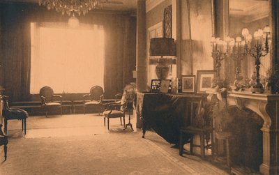 Ludvig XVI:n huone Kuuban suurlähetystössä Brysselissä, Belgiassa, 1927. tekijältä Unbekannt