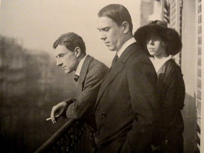 Maurice Ravel, Vaslav Nijinsky, Bronislava Nijinska Pariisissa, 1914 tekijältä Unbekannt