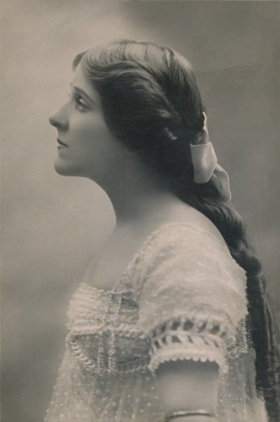 Neiti Edna May, 1878-1948, c1930. tekijältä Unbekannt