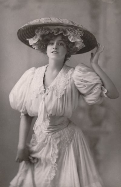 Neiti Gabrielle Ray, 1883-1973, c1930. tekijältä Unbekannt
