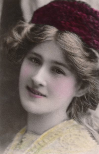 Miss Phyllis Dare, 1890-1975, c1930. tekijältä Unbekannt
