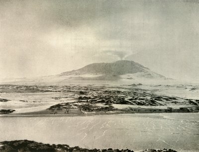 Erebus-vuori purkauksessa 14. kesäkuuta 1908, 1909 tekijältä Unbekannt