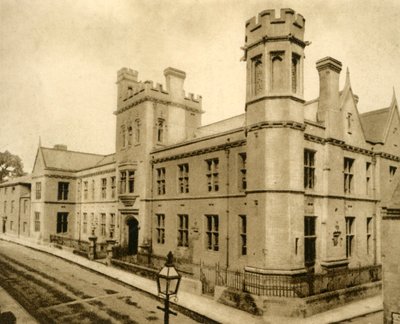 Nro 64. Oundle School, Northants, 1923. tekijältä Unbekannt
