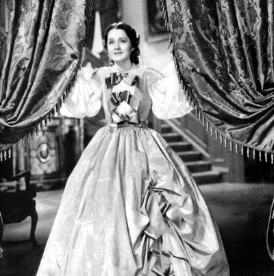 Norma Shearer, kanadalaissyntyinen amerikkalainen näyttelijä, 1934-1935 tekijältä Unbekannt