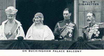 Buckinghamin palatsin parvekkeella, 1923 1937 tekijältä Unbekannt