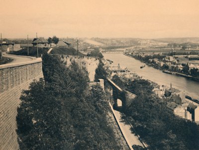 Panoraama Maasista nähtynä Route Merveilleuse -tieltä, c1900 tekijältä Unbekannt