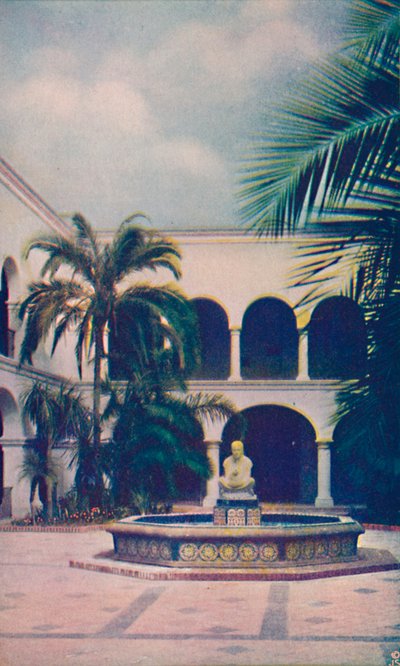 Patio of the House of Hospitality, n. 1935 tekijältä Unbekannt