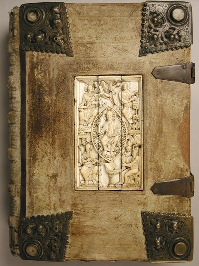 Plakki Kristus Majesteetissa ja neljä evankelistaa, 1000-1100. tekijältä Unbekannt