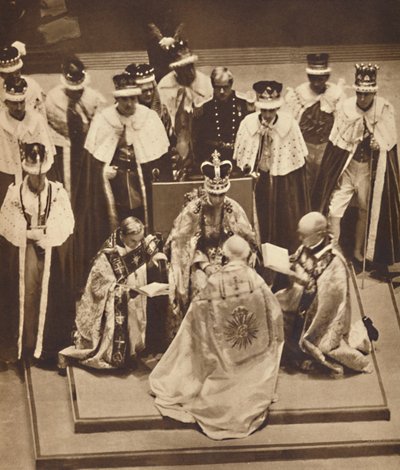 Primate Kneels at the Kings Knees, 12. toukokuuta 1937 tekijältä Unbekannt
