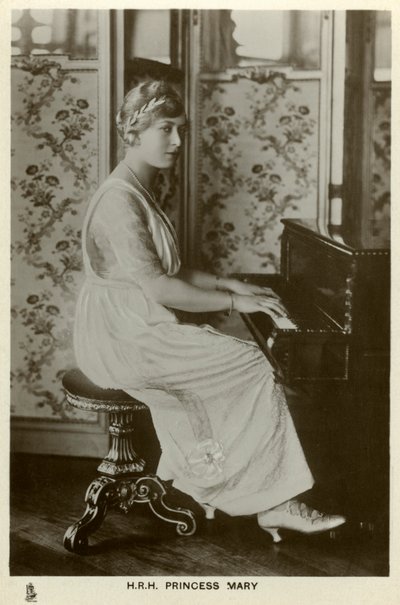 Yhdistyneen kuningaskunnan prinsessa Mary, 1910-luku tekijältä Unbekannt