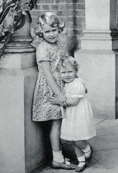 Prinsessat Elizabeth ja Margaret Rose, 1932, 1937 tekijältä Unbekannt