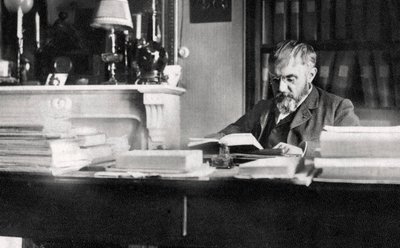 Rene Doumic, ranskalainen kirjallisuuskriitikko ja kirjailija, 1922 tekijältä Unbekannt