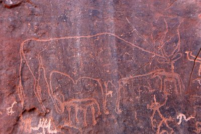 Kalliomaalauksia Inchaltissa, GHATissa, LIBYEssä tekijältä Unbekannt