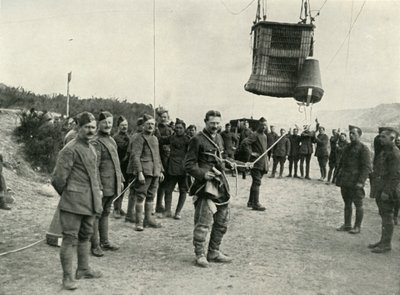 Royal Field Artillery -leijailmapallot olivat aseiden silmät Ranskassa, 1919. tekijältä Unbekannt