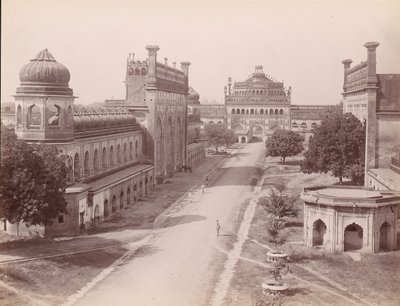 Rumi Darwaza ja Bara Imambaran portti lähti "jawab" Facsimile Gatewayn kanssa..., 1860-70-luvut. tekijältä Unbekannt