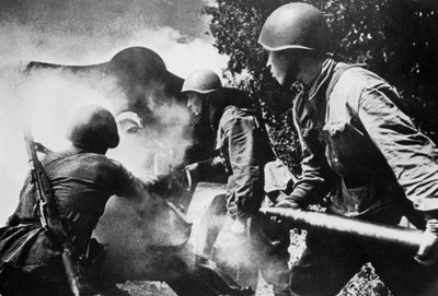 Venäjän tykistö toiminnassa, Itärintama, 1943 tekijältä Unbekannt