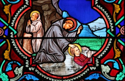 Pyhän sydämen kirkko. Lasimaalaus. Benedictus Nursian. Pyhä Benedictus on Euroopan ja opiskelijoiden suojeluspyhimys, 20160604, Moulins, Ranska tekijältä Unbekannt