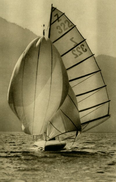 Purjehdus Attersee-joella, Ylä-Itävalta, vuodelta 1935. tekijältä Unbekannt