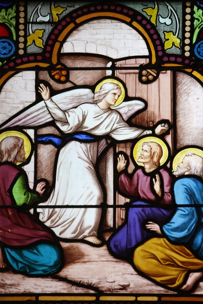 Saint-Corentinin (Saint Corentin) katedraali, Quimper Angel -lasimaalaukset: ilmestys Pyhälle Pietarille, Quimper, Ranska tekijältä Unbekannt