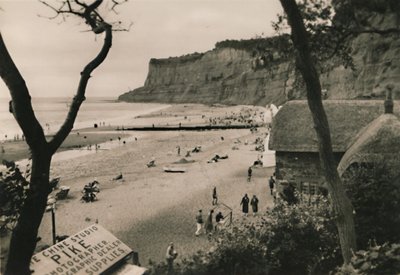 Sands and Old Shanklin Head, Shanklin, I.W., n. 1920. tekijältä Unbekannt