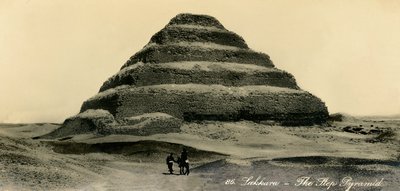 Saqqara - Step Pyramid, c1918-c1939. tekijältä Unbekannt
