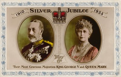 Hopeajuhla 1910-1935, 6. toukokuuta - Kuningas Yrjö V ja kuningatar Maria, 1935. tekijältä Unbekannt