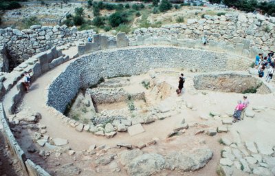 Mykeneen linnoitusten paikka, Kreikka, n. 1600-1100 eaa tekijältä Unbekannt