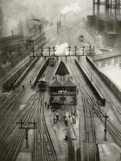 St. Pancras. Lontoon, Midlandin ja Scottish Railwayn päätepysäkki, 1935. tekijältä Unbekannt