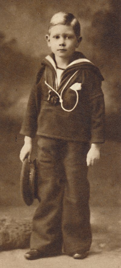 Silti merimiespuku - Prinssi Albert kuuden vuoden iässä, 1901 1937 tekijältä Unbekannt