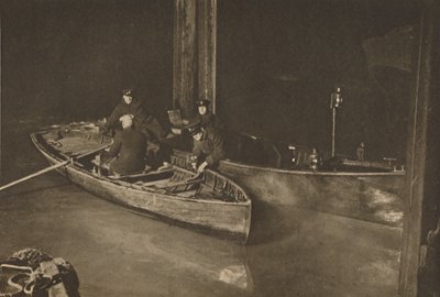 Thamesin poliisi yöpartiossa, joka vartioi joen turvallisuutta, vuodelta 1935. tekijältä Unbekannt