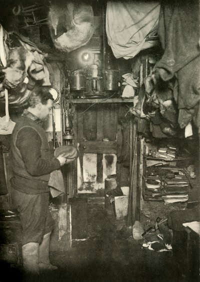 The Acetyle Gas Plant, Over the Door, c1908, 1909 tekijältä Unbekannt