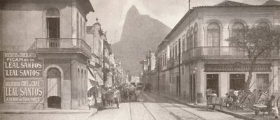 Muodikkaan Rua Sao Clementen Botafogo-pää. Corcovado etäisyydellä, 1914 tekijältä Unbekannt