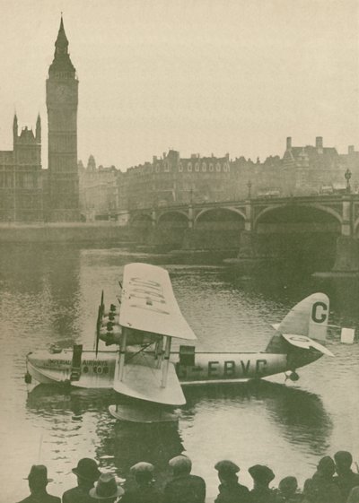 Calcutta Flying-Boat ankkurissa Thamesissa parlamenttitaloa vastapäätä, 1927 tekijältä Unbekannt