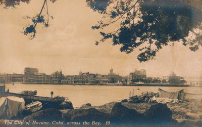 Havannan kaupunki, Kuuba, lahden toisella puolella, vuodelta 1930 tekijältä Unbekannt