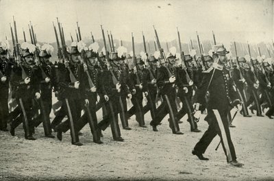 Ranskan armeijan upseeri valmistumassa, 1919. tekijältä Unbekannt
