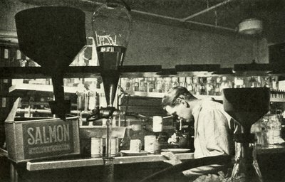 Suuri lohiteollisuus, c1948. tekijältä Unbekannt
