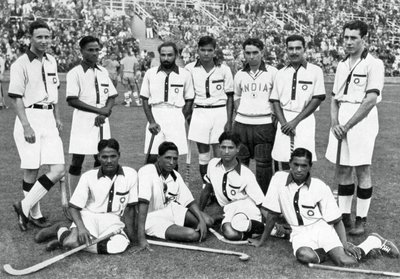Intian jääkiekkojoukkue, kultamitalin voittajat, Berliinin olympialaiset, 1936 tekijältä Unbekannt