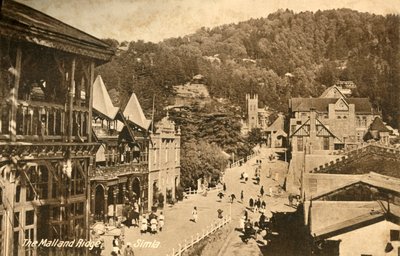 The Mall and Ridge - Simla, c1918-c1939. tekijältä Unbekannt