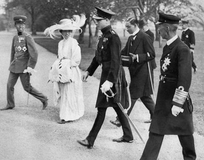 Walesin prinssi ja Japanin keisarinna ja kruununprinssi, Tokio, 1922 tekijältä Unbekannt