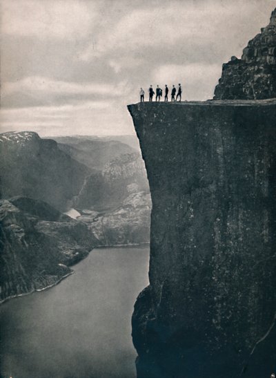 Saarnatuoli Lysefjordissa, 1914. tekijältä Unbekannt