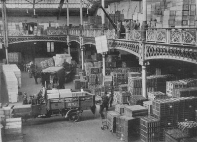 Yhden valtion suuren myymälän lähetyshuone, 1915 tekijältä Unbekannt