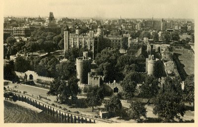 Lontoon Tower. Yleinen näkymä etelästä, 1920. tekijältä Unbekannt