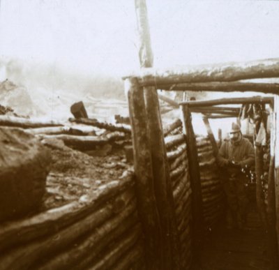 Kaivannot, Artois, Pohjois-Ranska, c1914-c1918 tekijältä Unbekannt