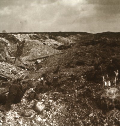 Trenches, Somme, Pohjois-Ranska, c1914-c1918 tekijältä Unbekannt