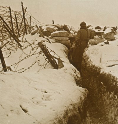 Haudot lumessa, Alsace, Itä-Ranska, c1914-c1918 tekijältä Unbekannt