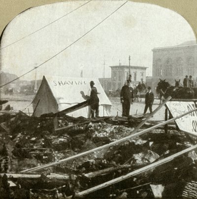 Todellinen karkeus - Parturimaalauskyltti entisen paikan jalkakäytävälle sijoitetussa teltassa, 1906. tekijältä Unbekannt